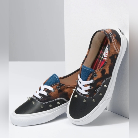 Vans Authentic Tartan Daze *NWT* - Picture 1 of 10